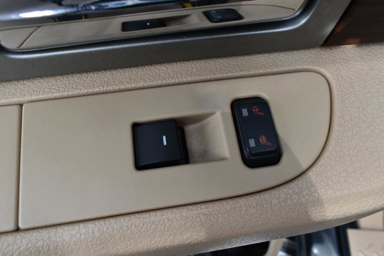 Used 2012 Ford F150 King Ranch image 41