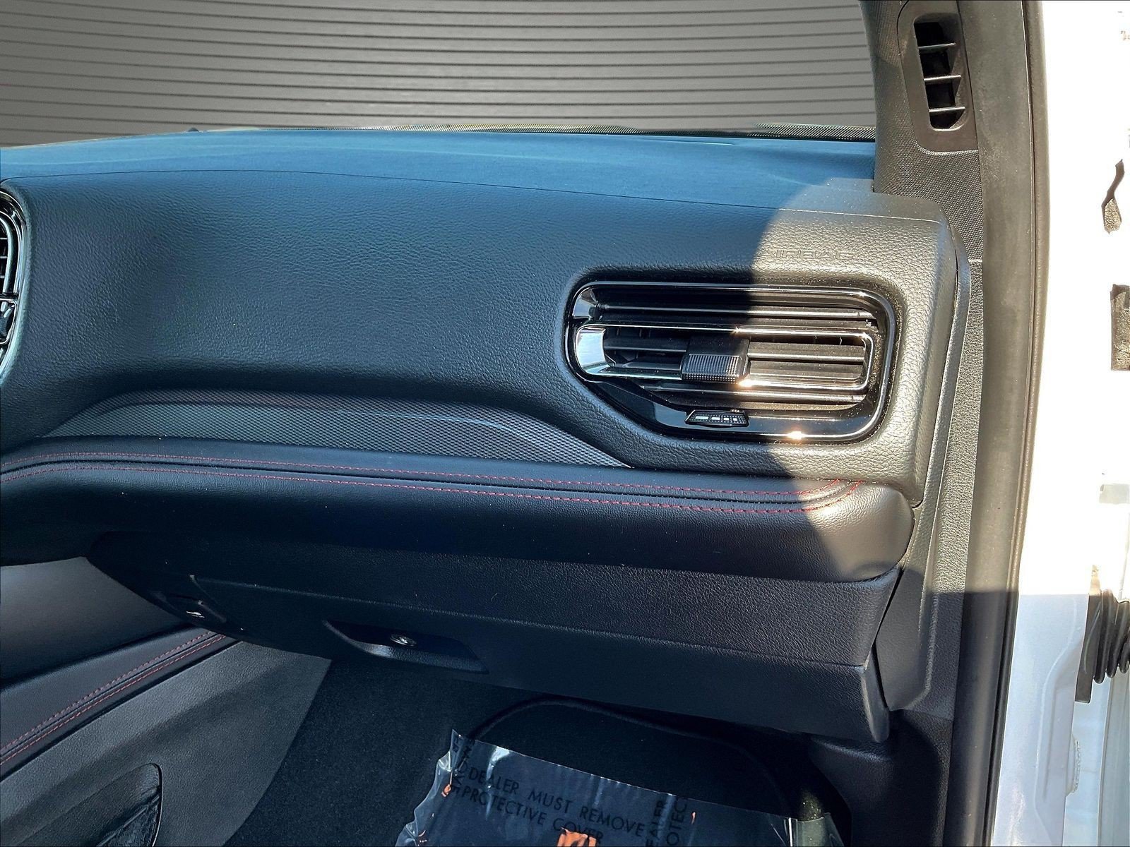 Used 2025 Dodge Durango GT AWD/4WD image 24