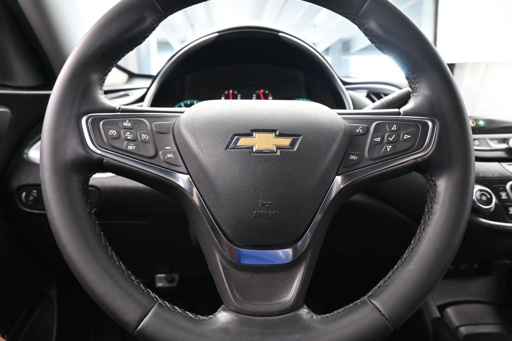 Used 2024 Chevrolet Malibu RS FWD image 22