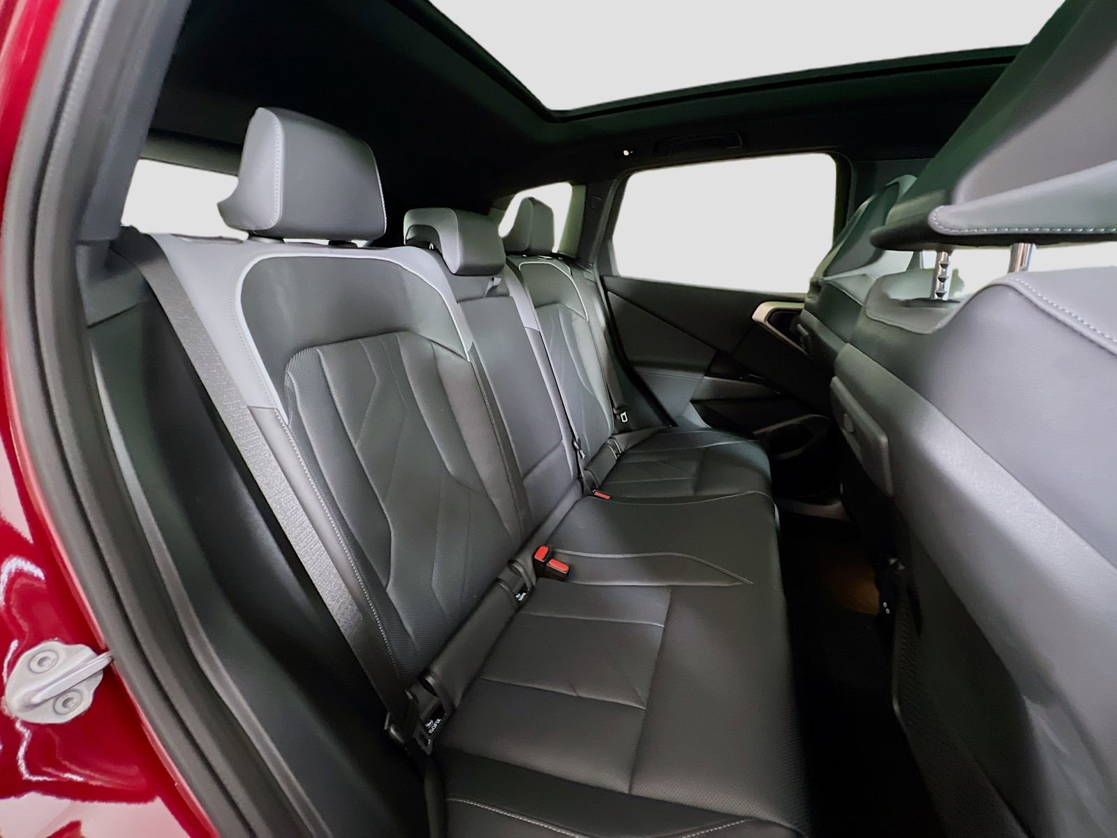 New 2025 BMW X3 xDrive30i w/ Premium Package image 29