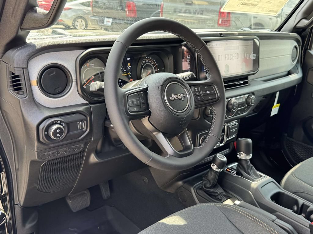 New 2026 Jeep Gladiator Sport AWD/4WD image 2