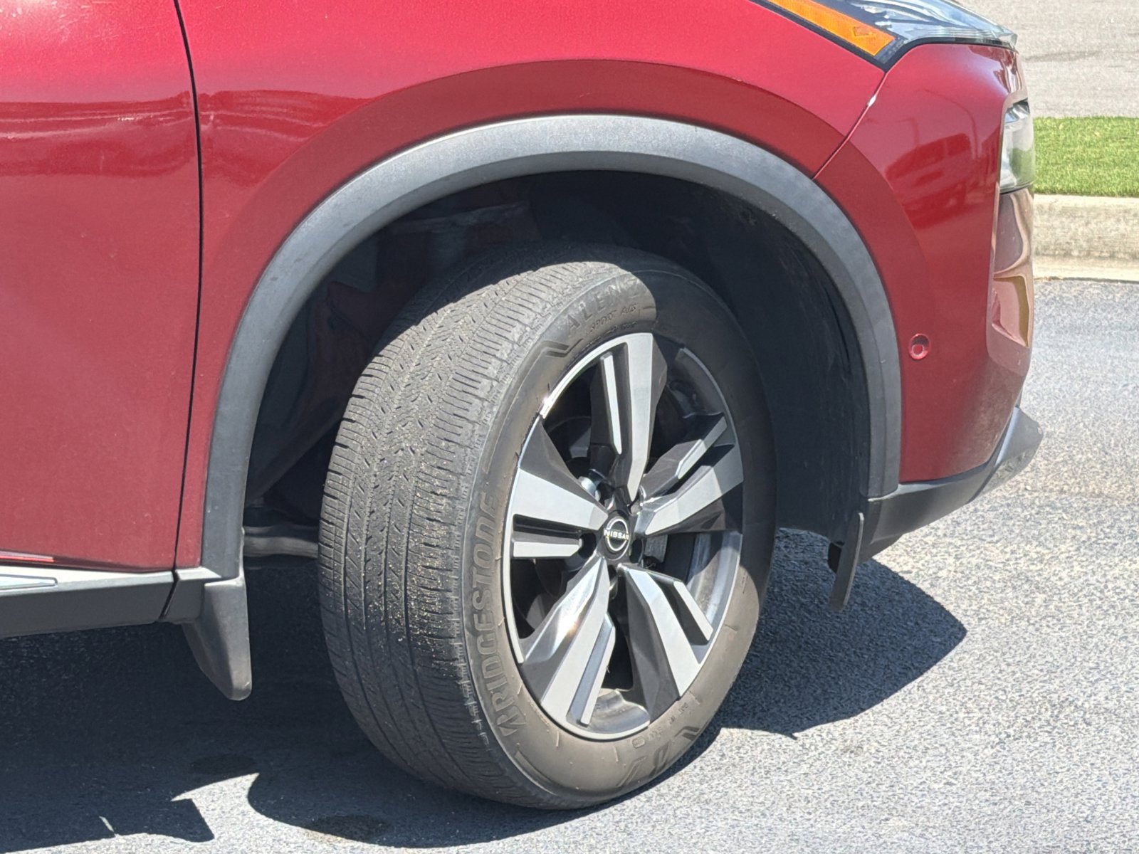 Used 2023 Nissan Rogue SL w/ SL Premium Package AWD/4WD image 5