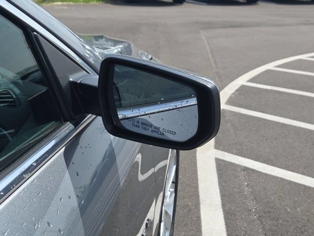 Used 2023 Chevrolet Malibu LT FWD image 6