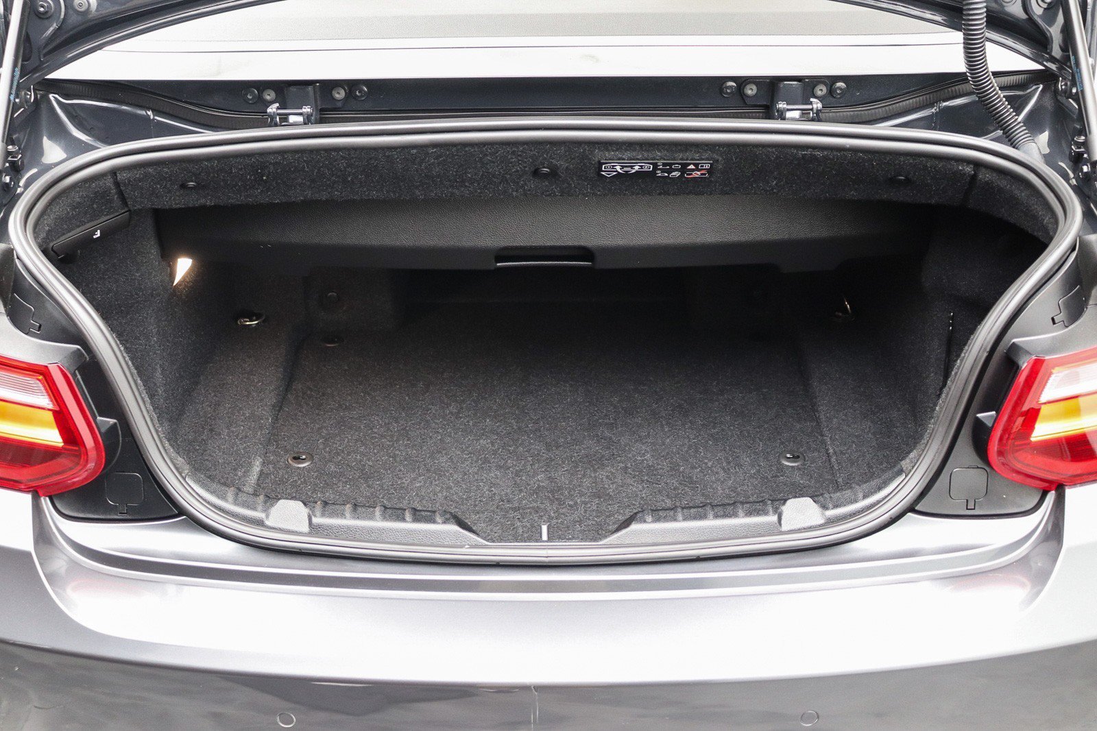 Used 2017 BMW 230i Convertible RWD image 41