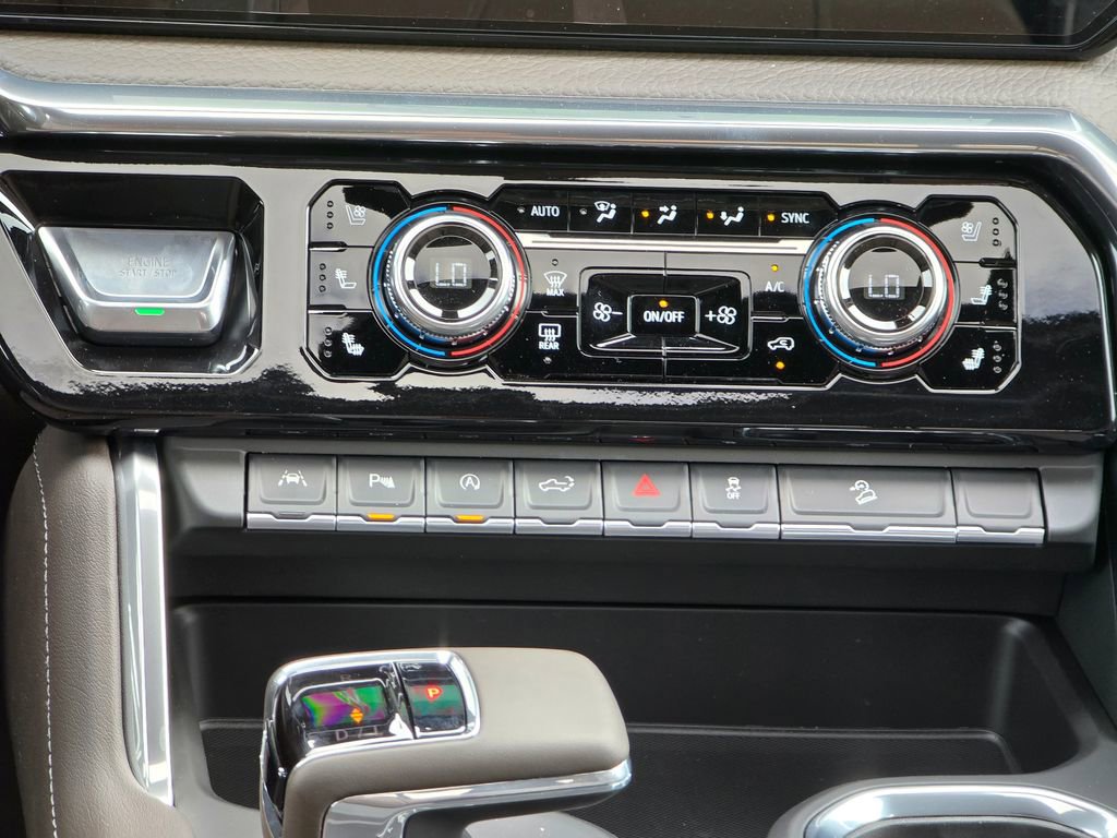 New 2026 GMC Sierra 1500 Denali w/ Denali Reserve Package image 32