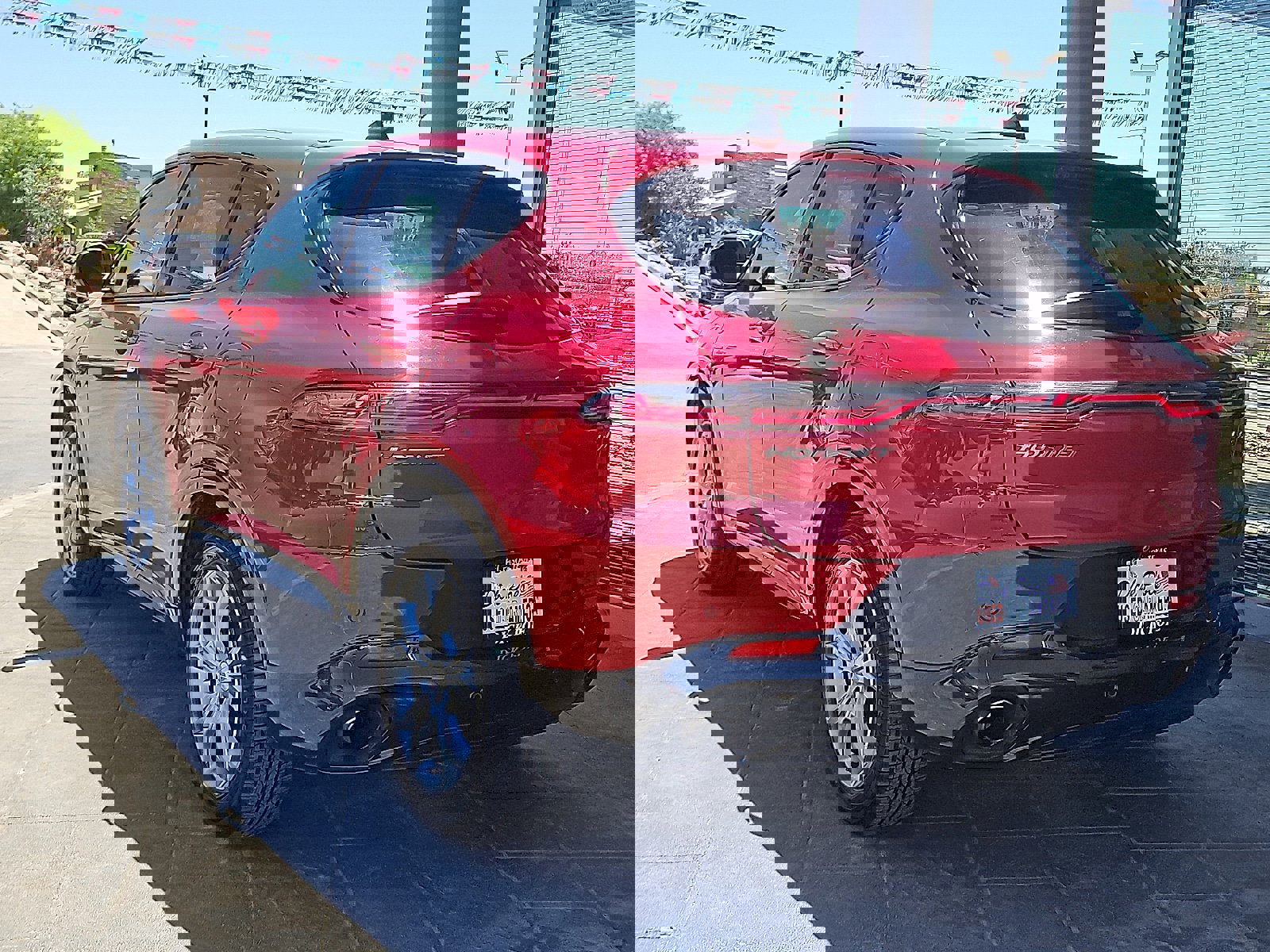 Used 2024 Dodge Hornet R/T image 4