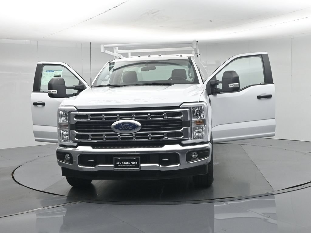 New 2026 Ford F350 XL w/ XL Chrome Package RWD image 33