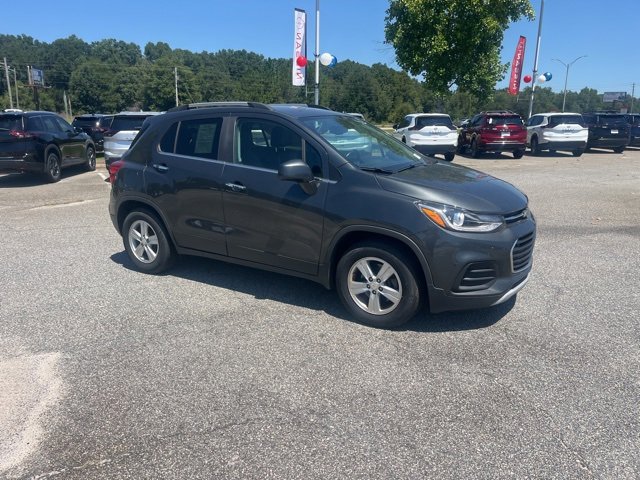 Used 2020 Chevrolet Trax LT w/ LT Convenience Package