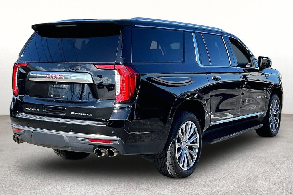 Used 2021 GMC Yukon XL Denali RWD image 2
