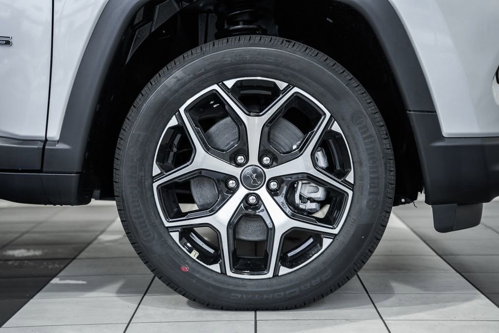 New 2026 Jeep Compass Limited w/ Sun, Sound & Navigation Group image 17