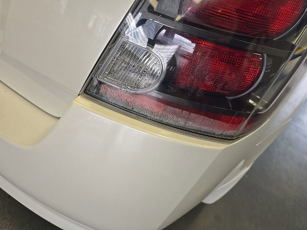 Used 2012 Nissan Sentra 2.0 SR w/ Special Edition Pkg FWD image 7