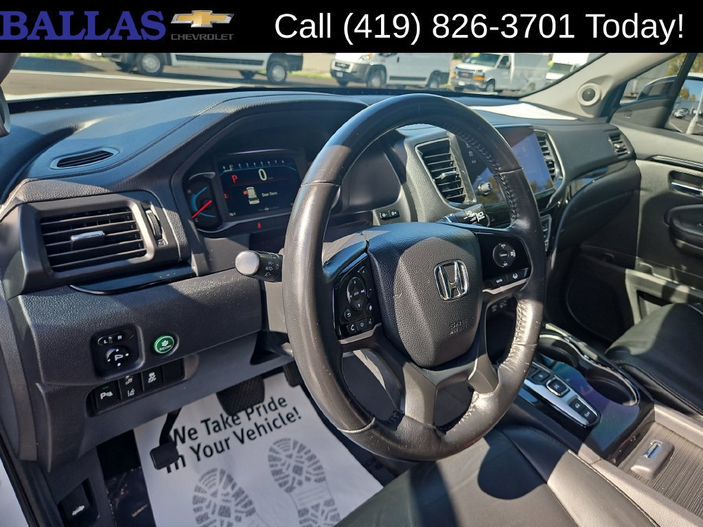 Used 2020 Honda Pilot Touring image 16