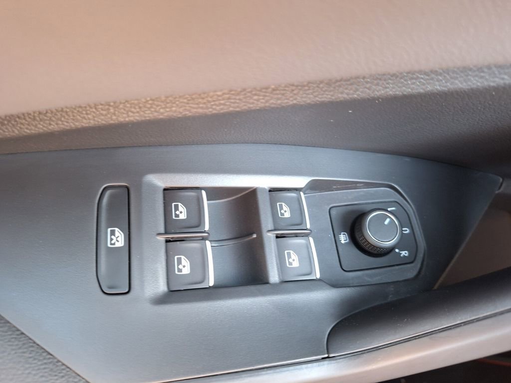 Used 2025 Volkswagen Jetta GLI Autobahn image 20