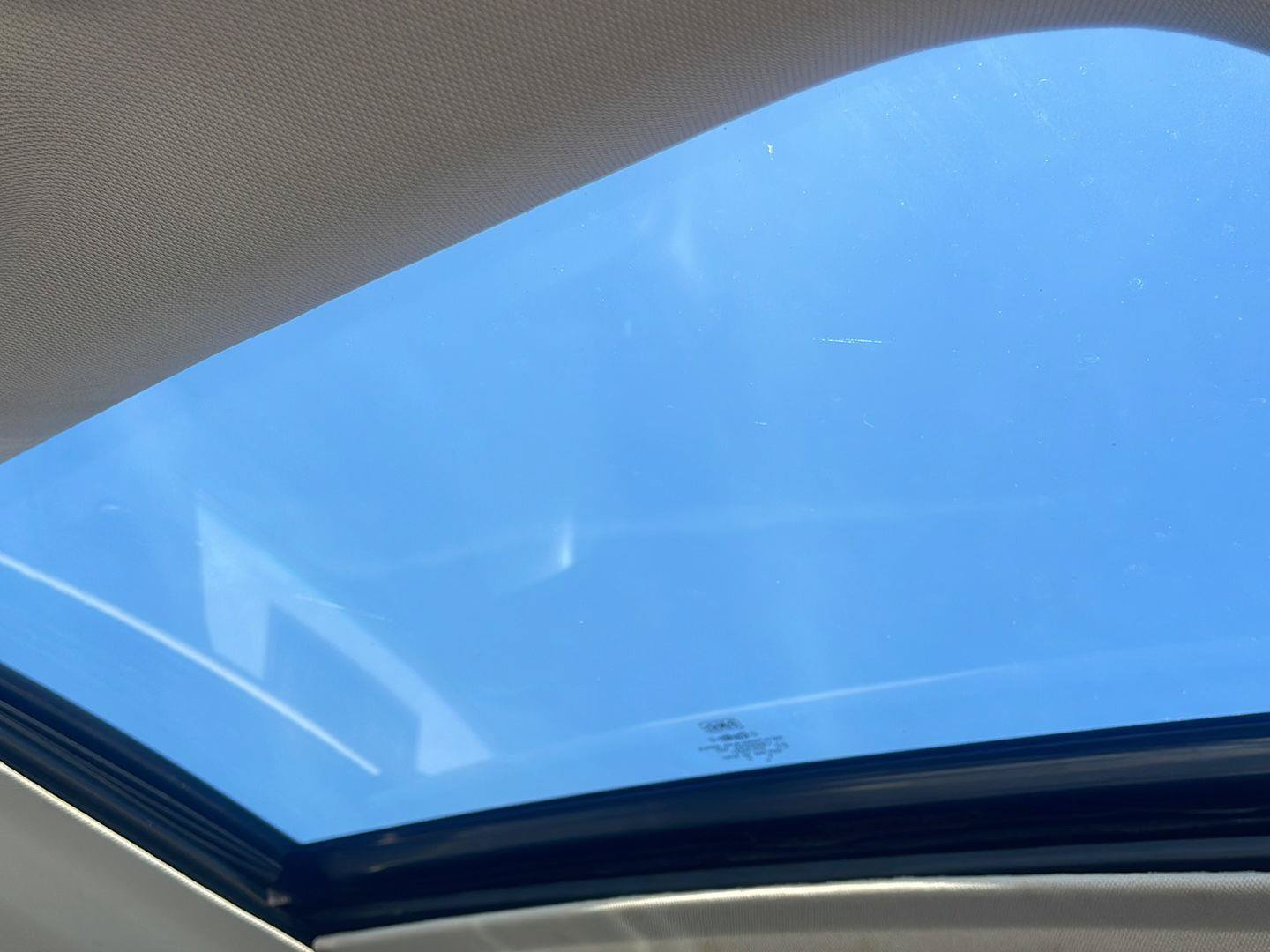 Used 2013 Lincoln MKZ FWD image 28