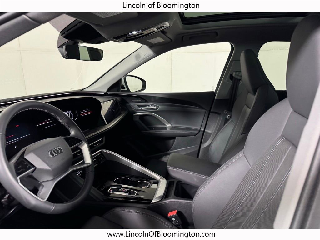 Used 2025 Audi Q5 Prestige image 30