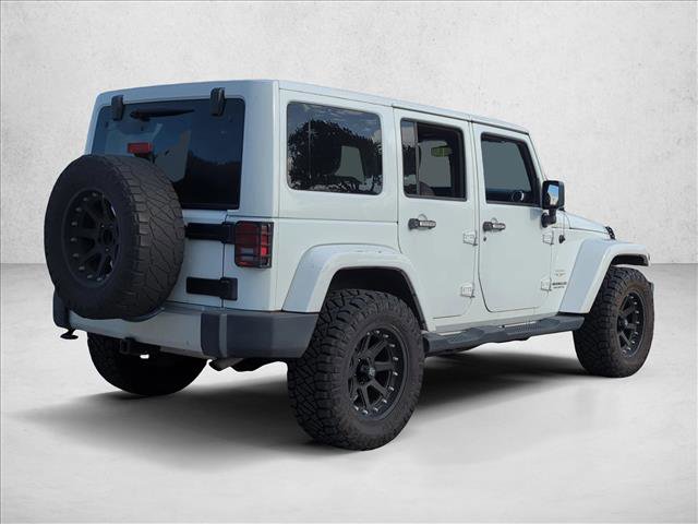 Used 2015 Jeep Wrangler Unlimited Sahara w/ Max Tow Package image 5