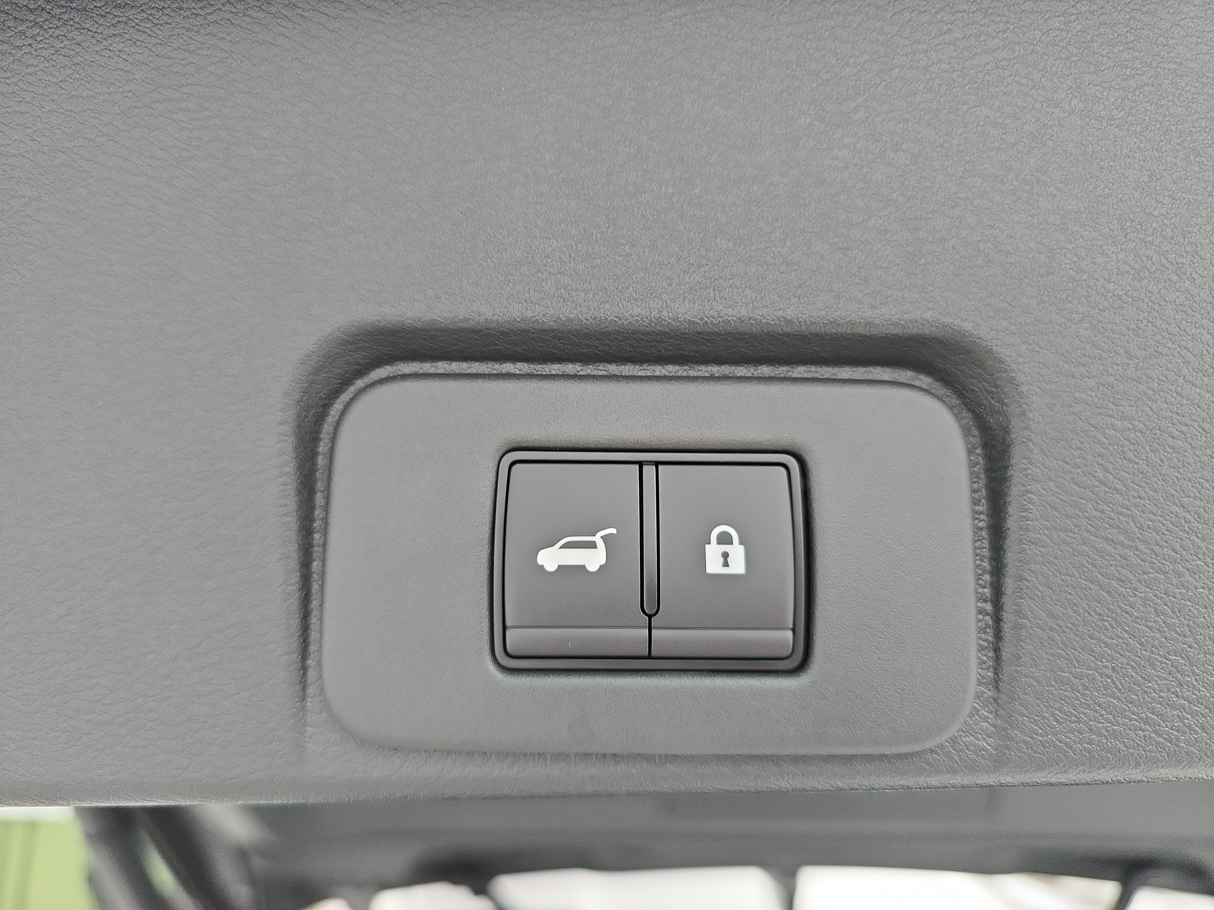 New 2026 Nissan Rogue Platinum image 13