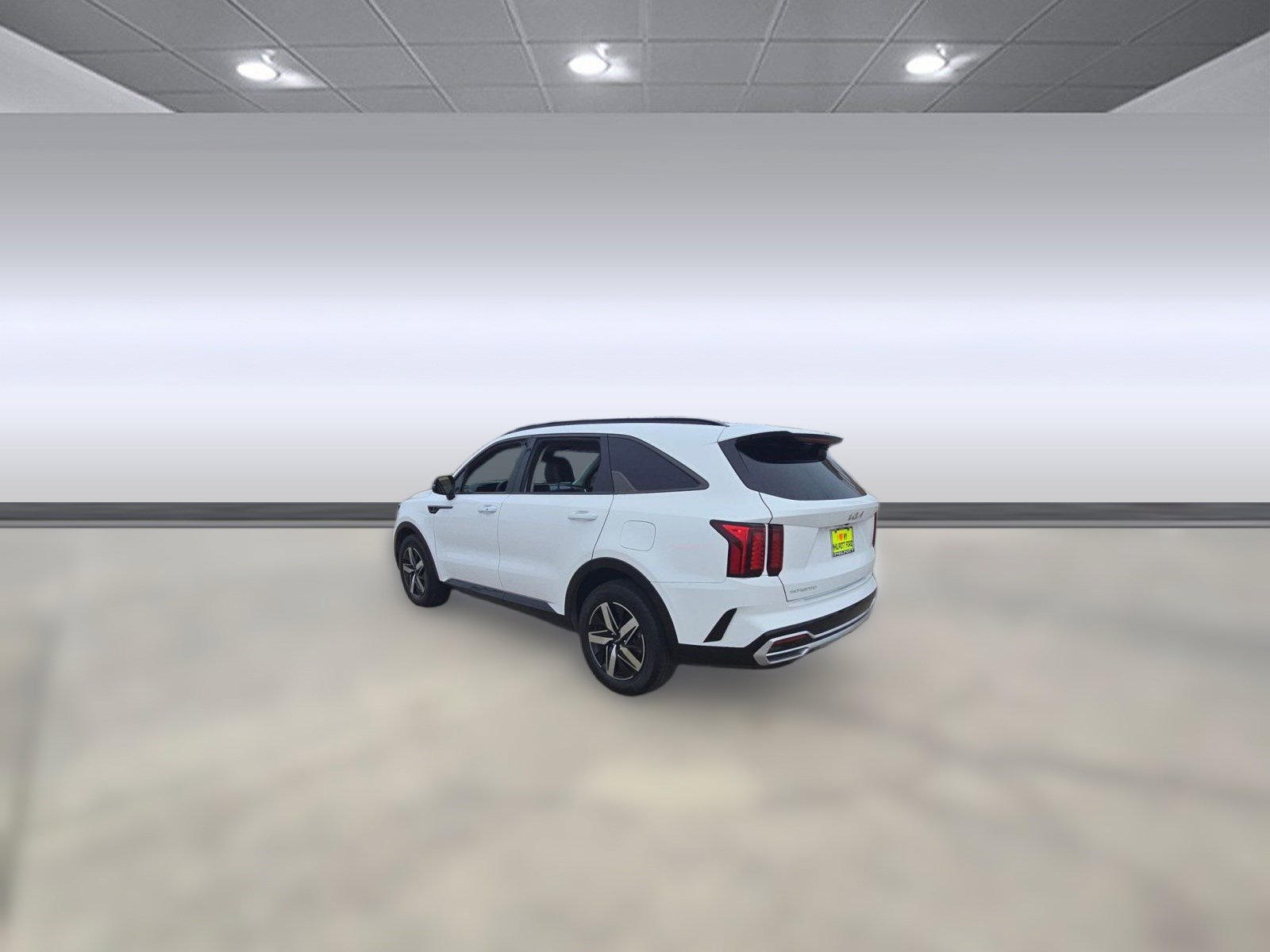 Used 2023 Kia Sorento S w/ Panoramic Sunroof Package image 3