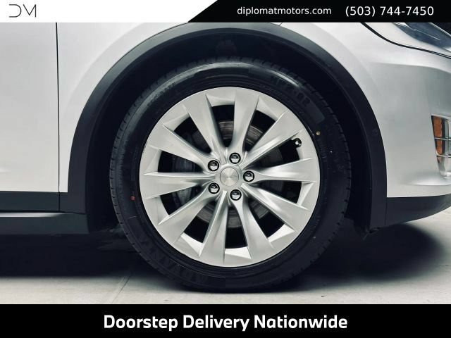 Used 2017 Tesla Model X 90D AWD/4WD image 44