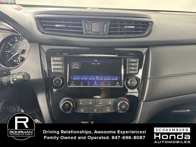 Used 2019 Nissan Rogue S AWD/4WD image 6