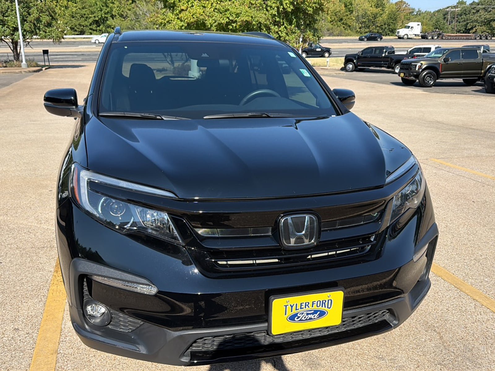 Used 2022 Honda Pilot Sport image 3