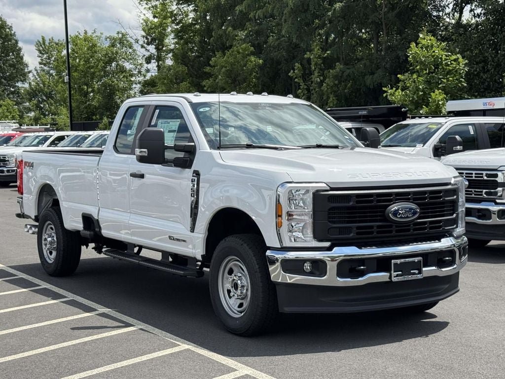 New 2026 Ford F350 XL w/ FX4 Off-Road Package AWD/4WD image 1