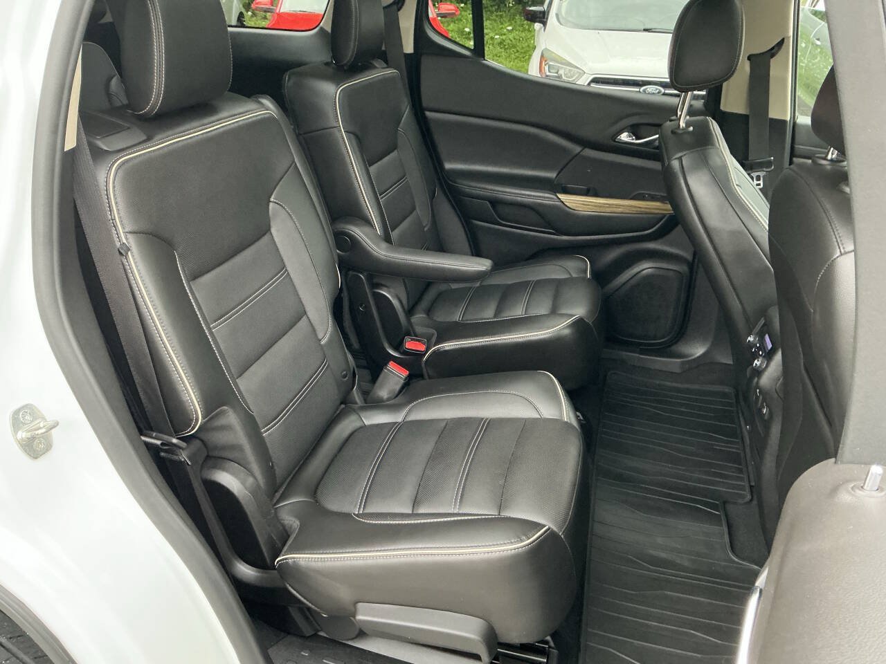 Used 2019 GMC Acadia Denali AWD/4WD image 26