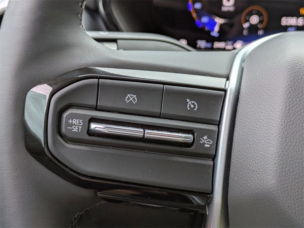 New 2025 Chevrolet Colorado LT w/ LT Convenience Package image 26