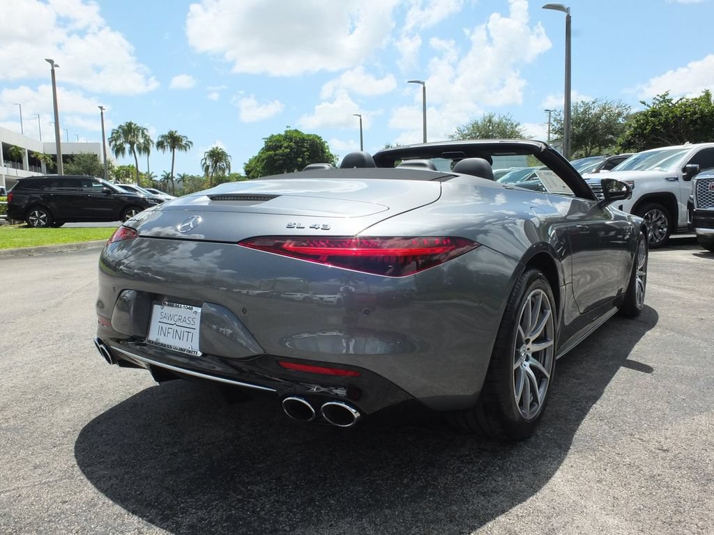 Used 2023 Mercedes-Benz SL 43 AMG image 10