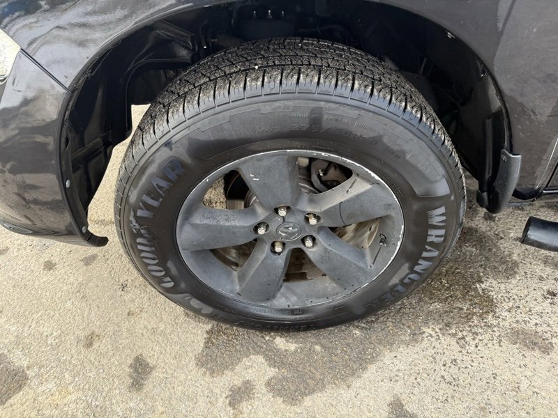 Used 2015 RAM 1500 Express image 13