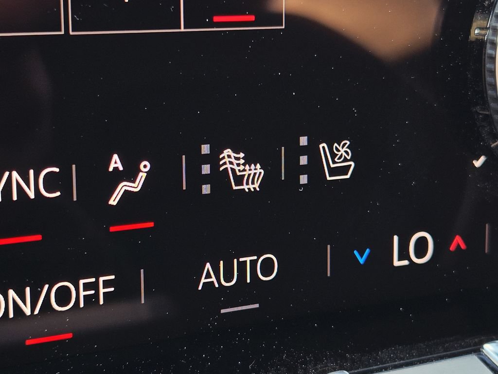 New 2027 GMC Acadia Elevation w/ Black Edition FWD image 18
