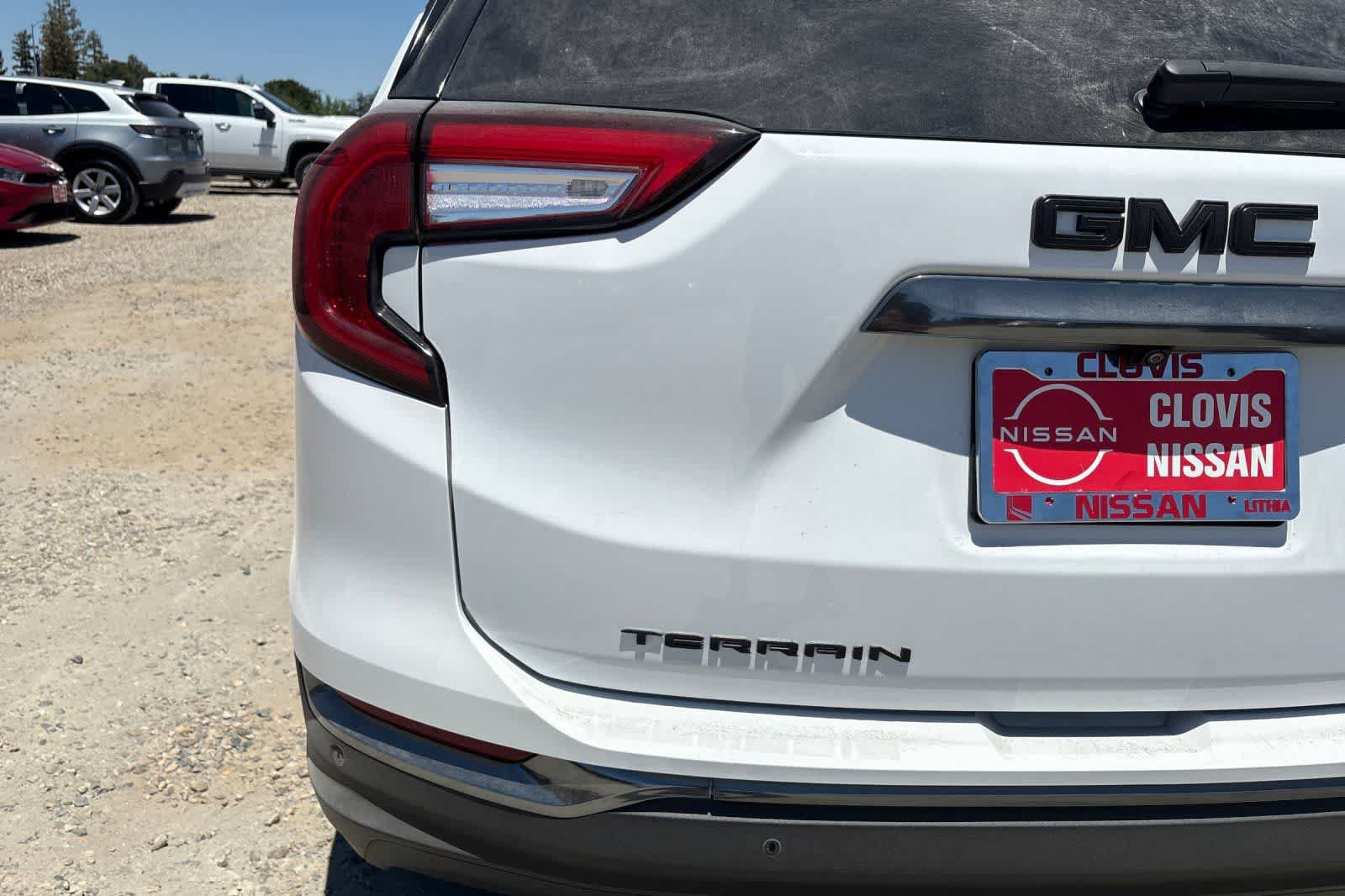 Used 2024 GMC Terrain AT4 w/ Tech Package AWD/4WD image 13