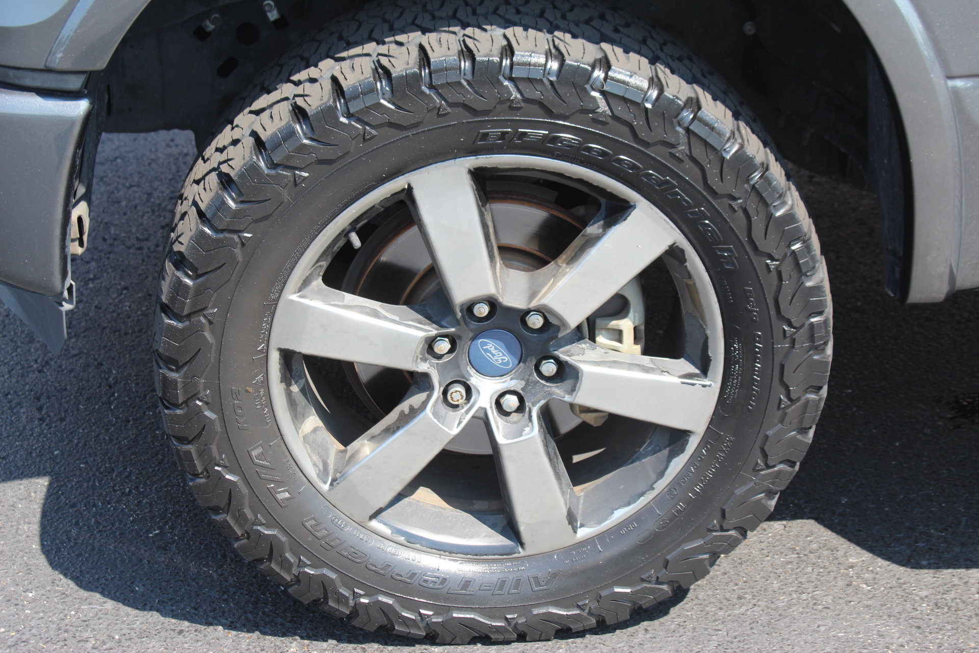 Used 2016 Ford F150 Lariat AWD/4WD image 10