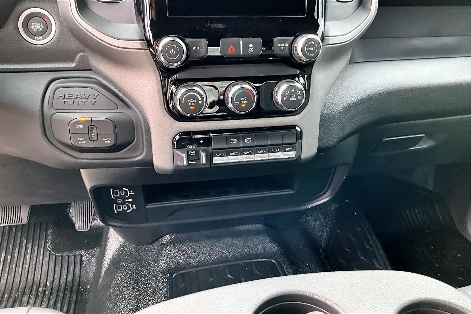 New 2026 RAM 3500 Tradesman w/ Chrome Appearance Group A AWD/4WD image 19