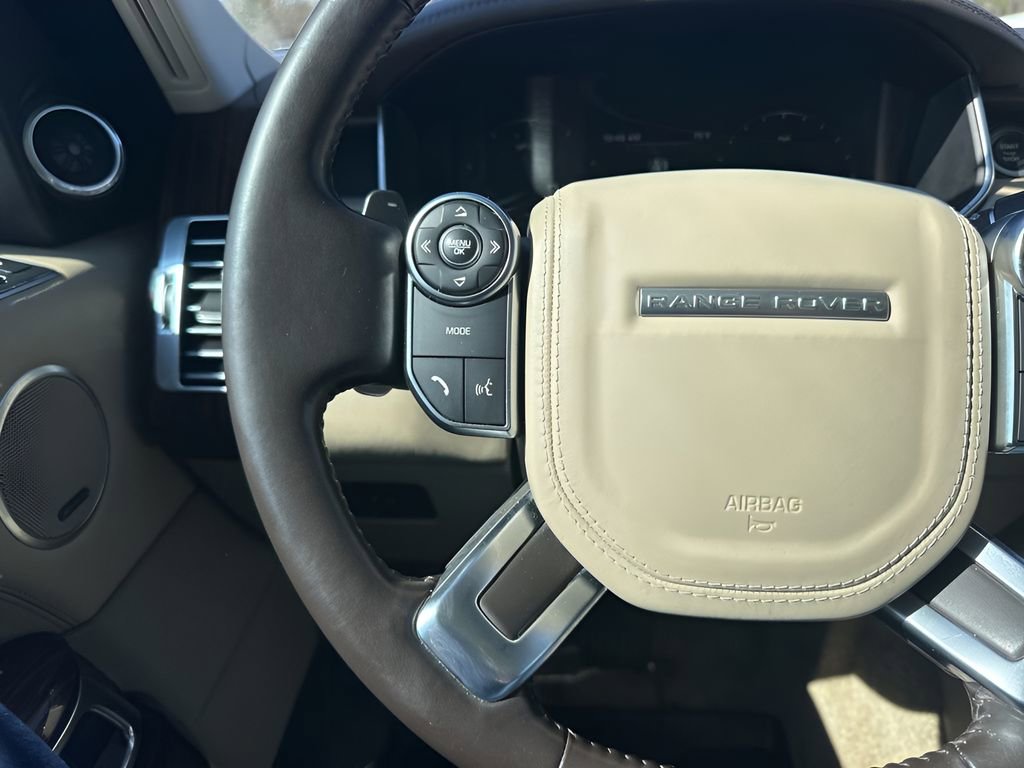 Used 2016 Land Rover Range Rover HSE image 14
