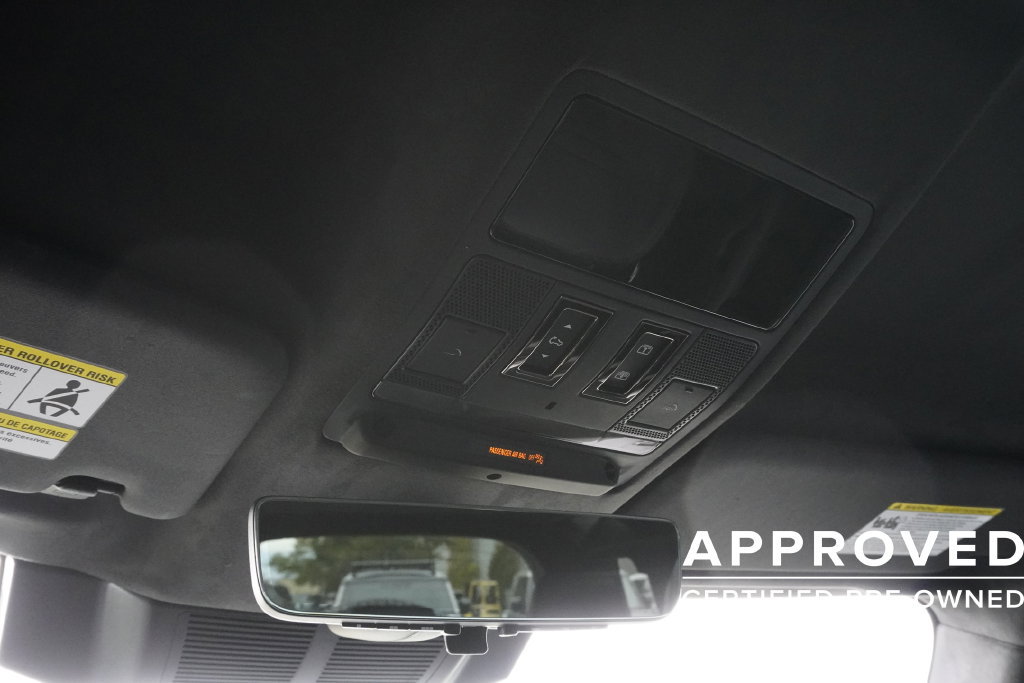 Used 2026 Land Rover Defender 110 OCTA AWD/4WD image 16