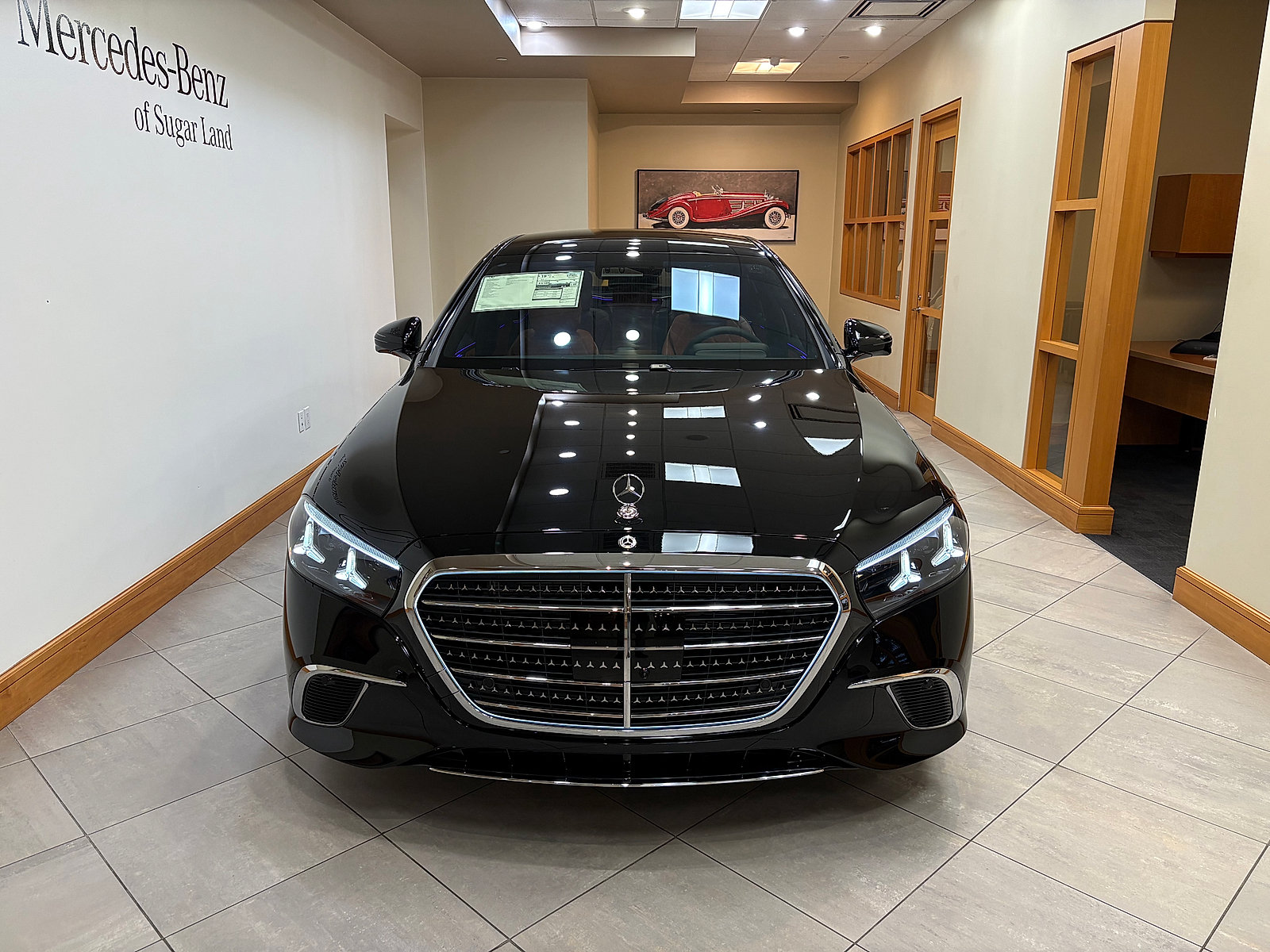 New 2027 Mercedes-Benz S 580 4MATIC Sedan image 2