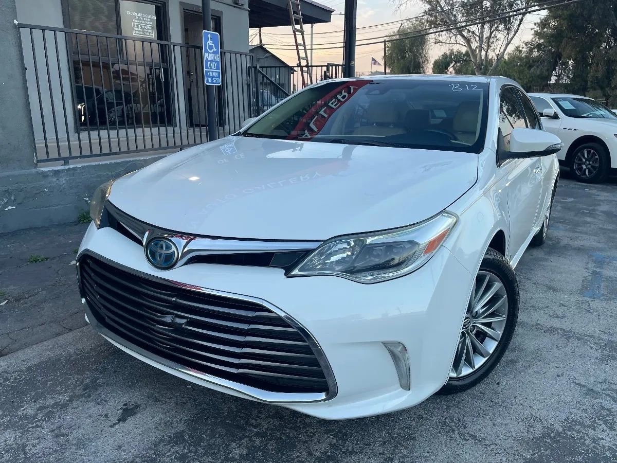 Used 2018 Toyota Avalon Limited