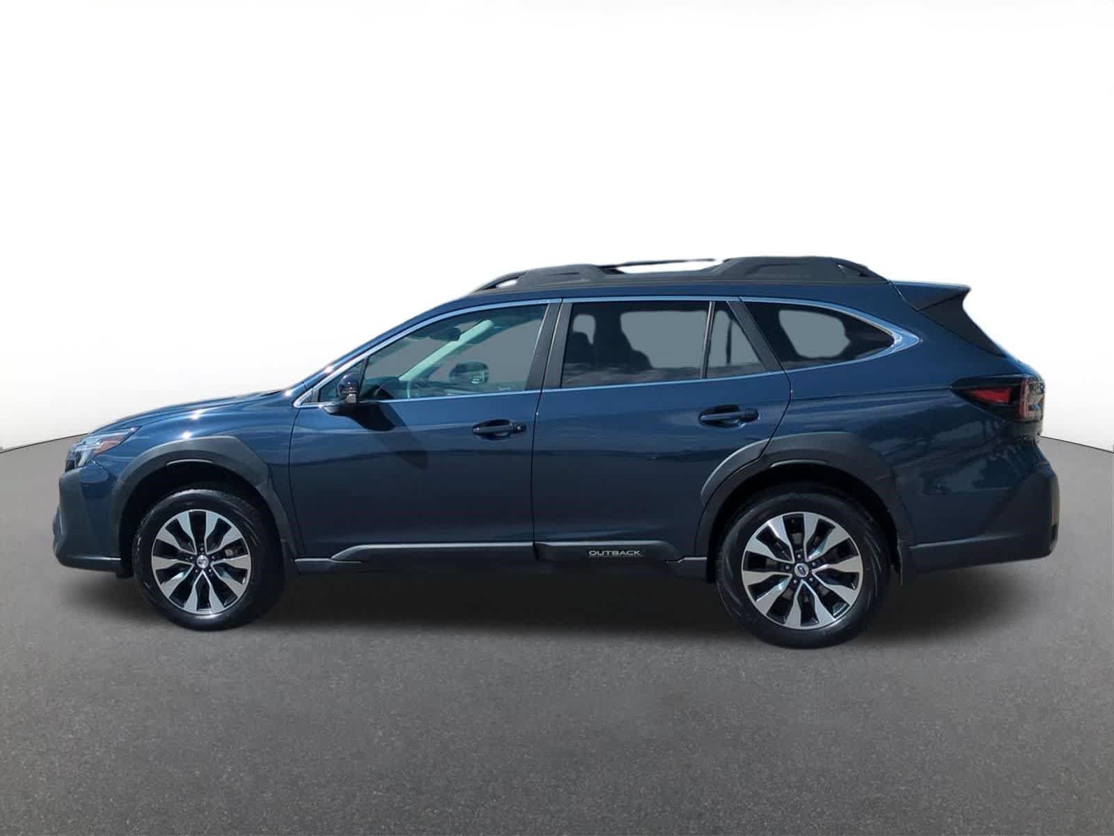 Certified 2024 Subaru Outback Limited AWD/4WD image 3