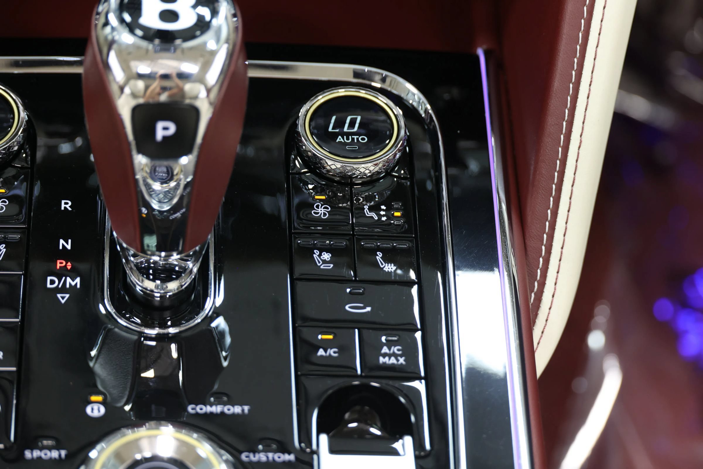 Used 2022 Bentley Flying Spur W12 AWD/4WD image 57
