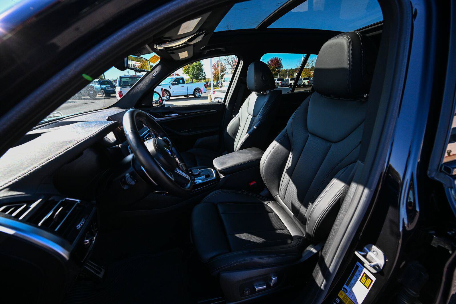 Used 2023 BMW X3 M40i AWD/4WD image 19