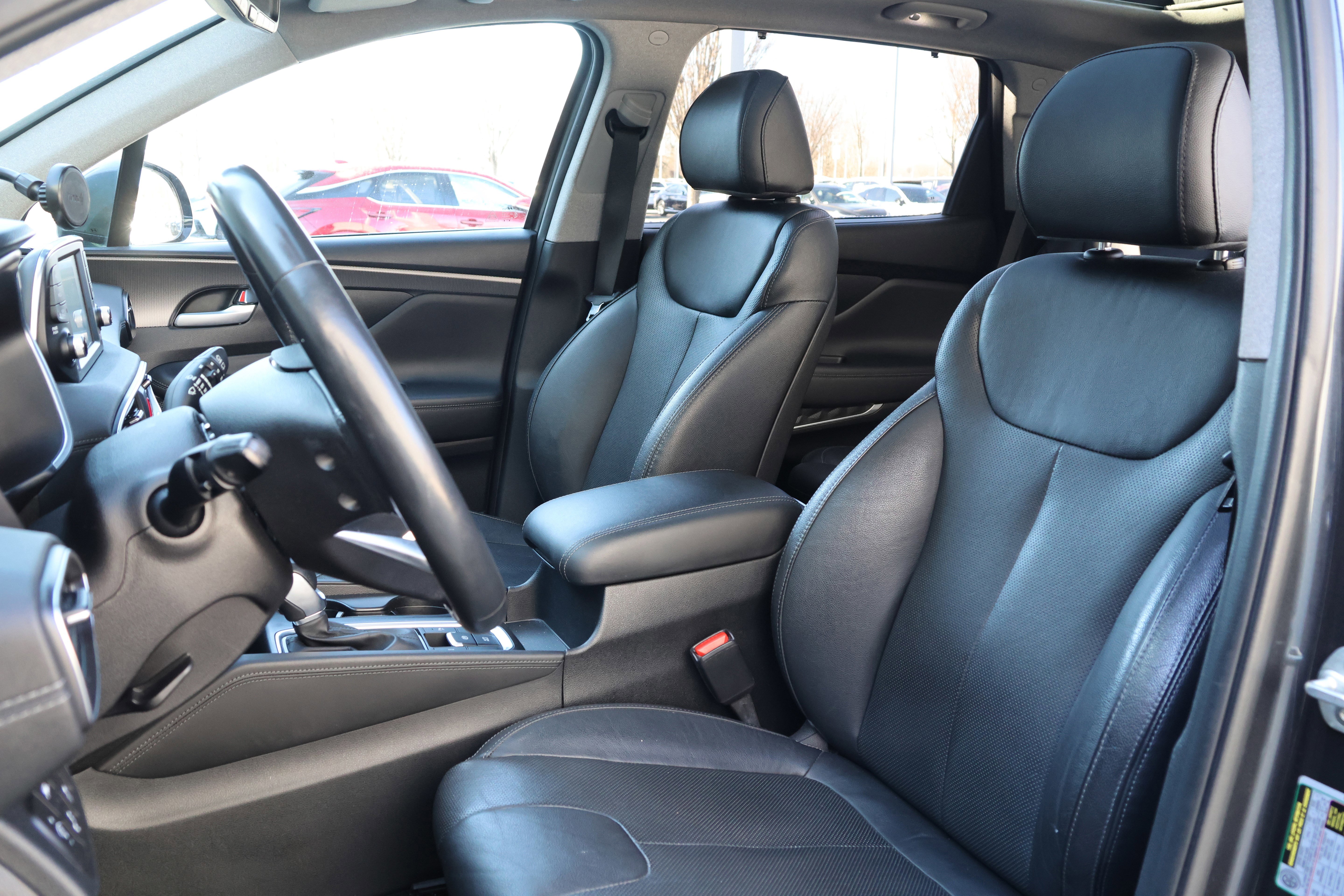 Used 2020 Hyundai Santa Fe SEL w/ Convenience + Premium Package image 33