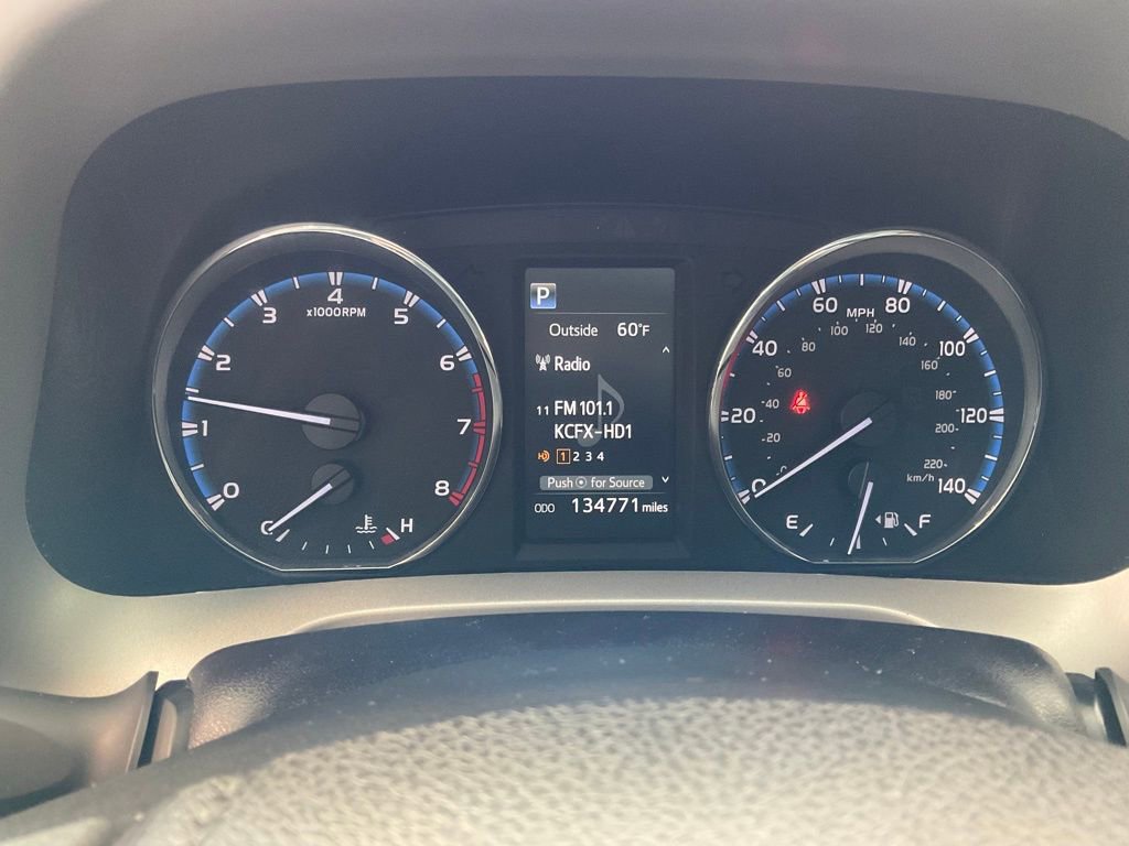 Used 2016 Toyota RAV4 XLE image 14