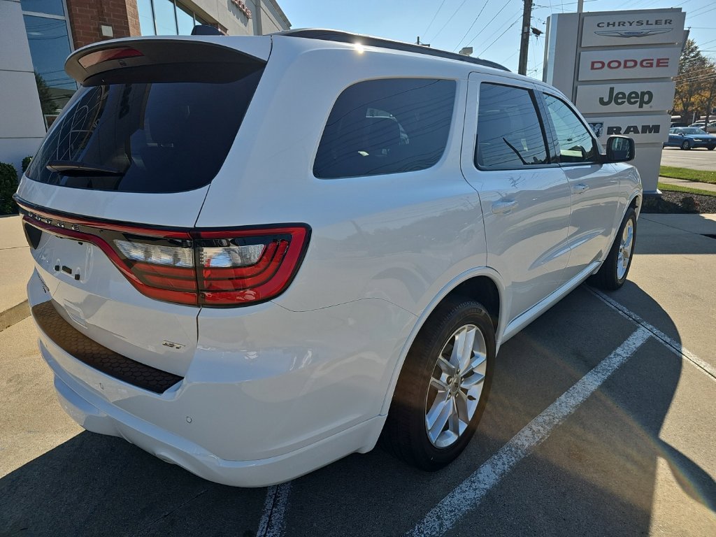 Used 2023 Dodge Durango GT AWD/4WD image 11