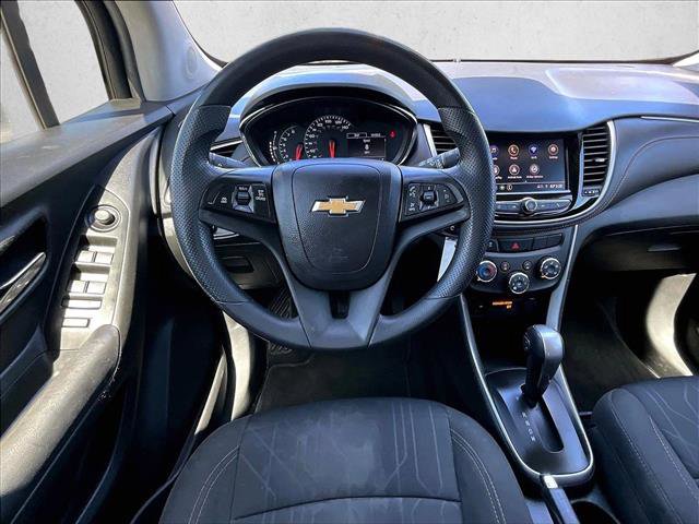 Used 2020 Chevrolet Trax LT image 7