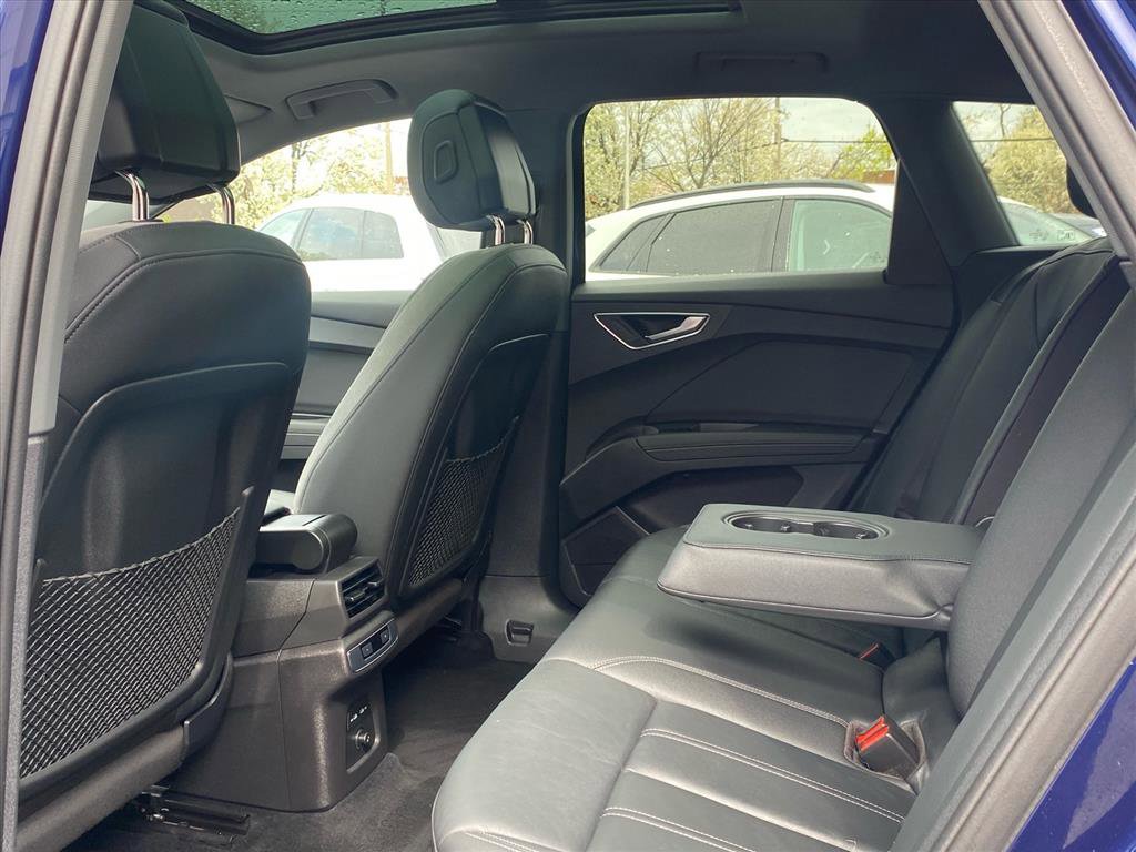 Used 2023 Audi Q4 e-tron Premium image 19