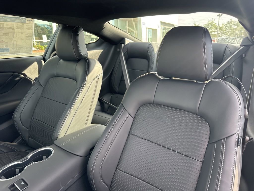 New 2025 Ford Mustang Premium image 14