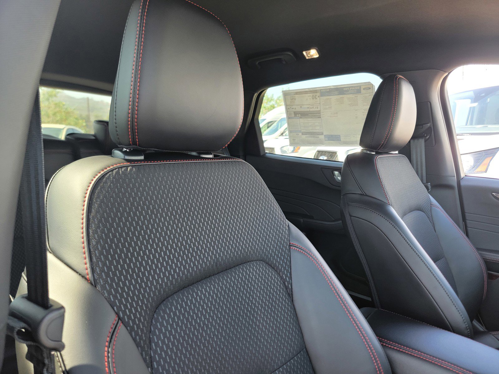 New 2025 Ford Escape ST-Line w/ Tech Pack #1 image 14