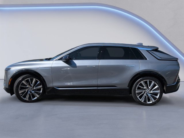 Used 2023 Cadillac Lyriq 2WD image 10