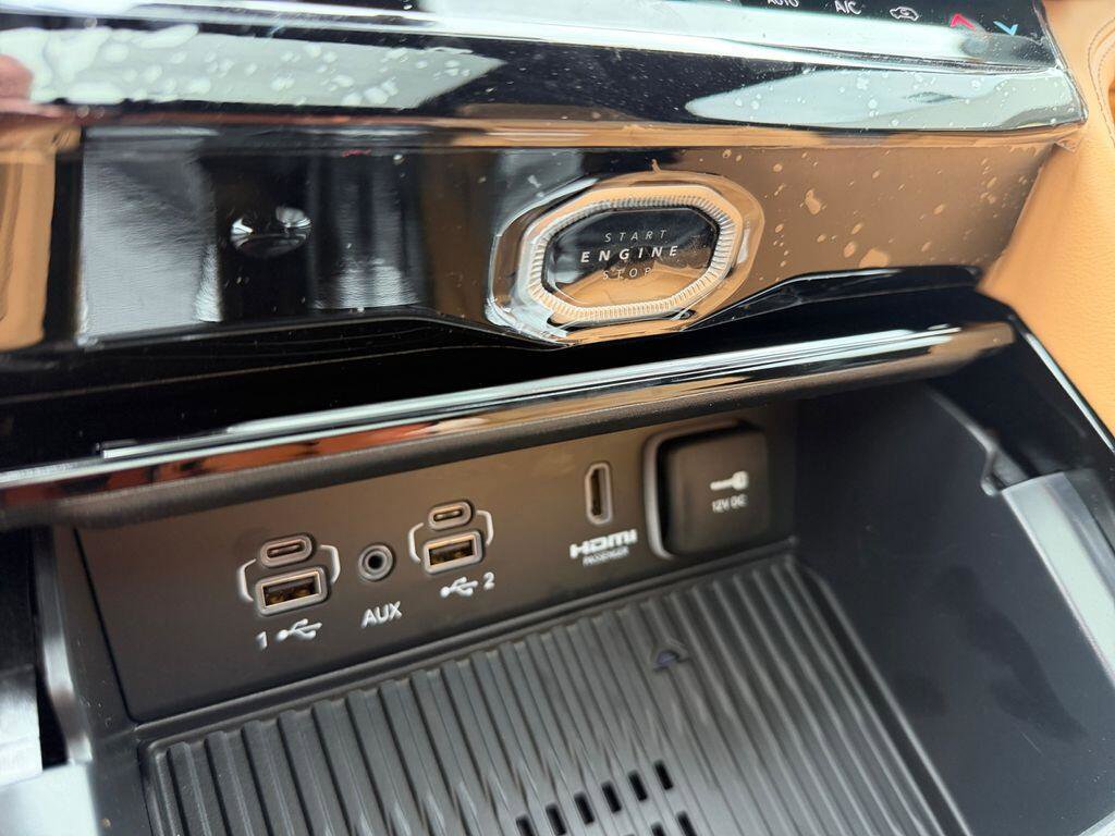 New 2026 Jeep Grand Cherokee L Summit image 17